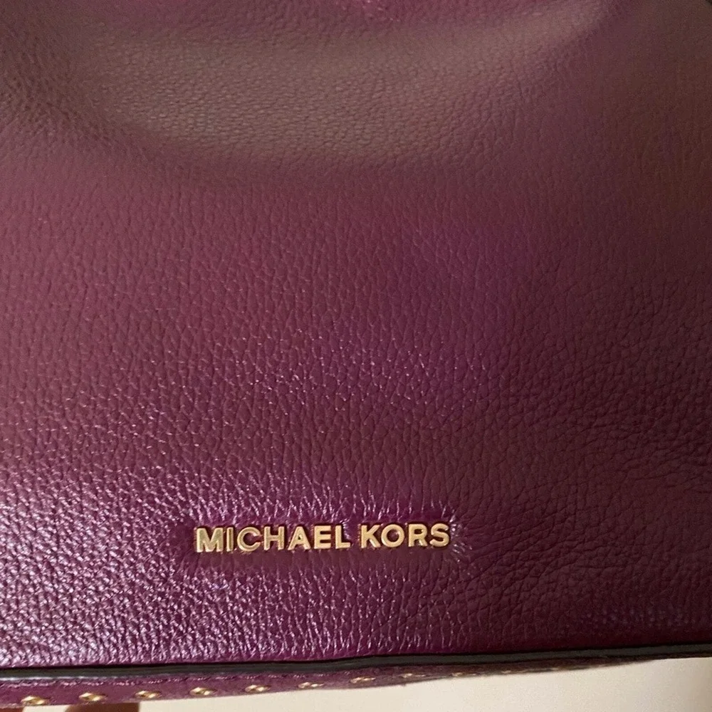 Michael Kors burgandy leather Brooklyn bag - Picture 10 of 10